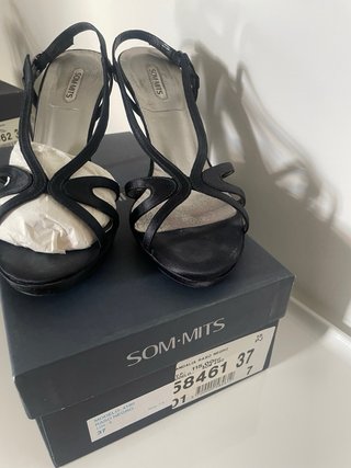 Sandalias Sommits Tacón Negro y Cobre