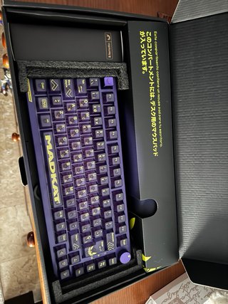 Teclado Mecánico Madkat Morado Edicion LIMITADA