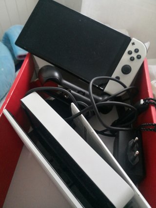 Nintendo Switch (1) sin un mando