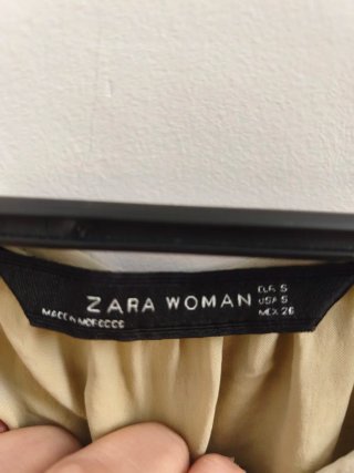 Vestido corto Zara beige