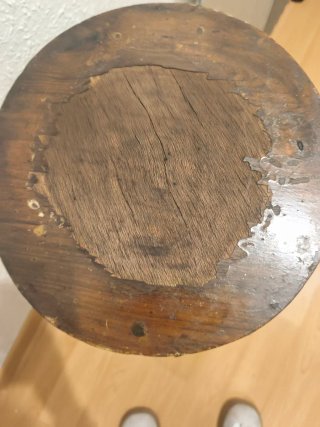 Soporte para macetas de madera