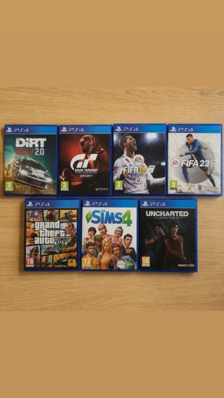 PS4 Slim 1TB + 2 mando + juegos | Muy cuidada
