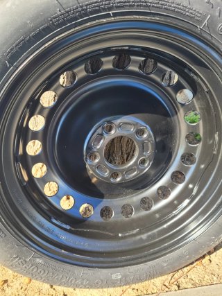 Rueda de repuesto temporal Ford