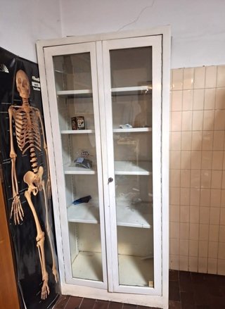 Vetrinetta studio medico anni '50 183x79 cm