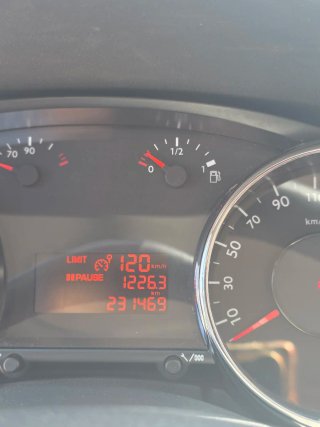 Peugeot 5008 2012