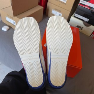 Nike Cortez x Sacai Rojo Blanco