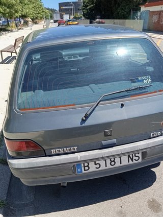 Renault Clio 1992