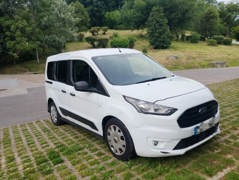 Ford Transit Connect 2020 - foto 1