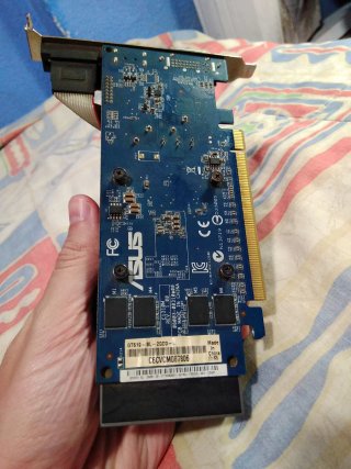 Tarjeta Gráfica ASUS Nvidia HDMI 2GB