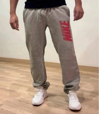 Pantalón chándal Nike gris hombre