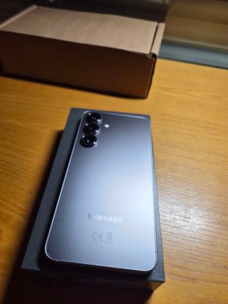 Samsung Galaxy S25 256GB