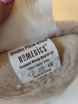 Cojín Masajeador Shiatsu HoMedics con Calor.