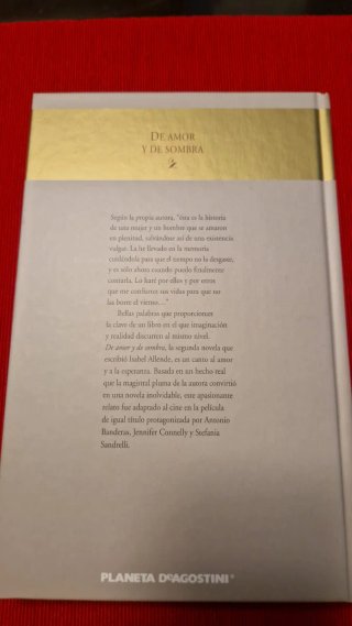 De amor y de sombra