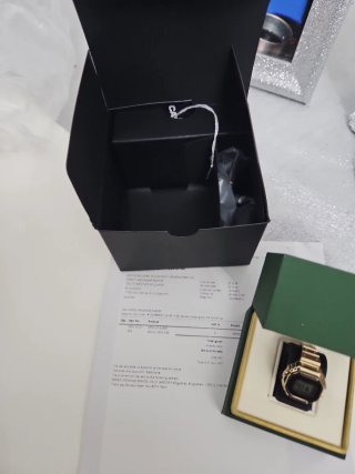 Reloj Casio Anillo Negro y Dorado
