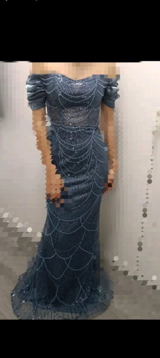Vestido largo azul nebulosa con pedrería