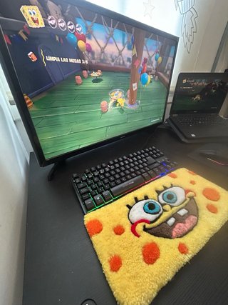 Alfombra personalizada tufting Bob Esponja