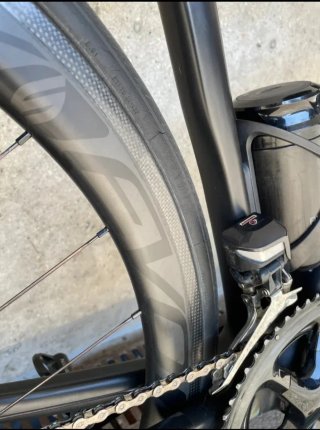 Bici da strada Canyon Ultimate SLX in carbonio