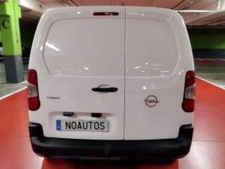Opel Combo 2021 con 3 plazas