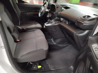 Opel Combo 2021 con 3 plazas