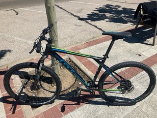 Bicicleta GT Avalanche Sport Talla L