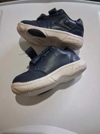 Deportivas bebé niño Talla 20