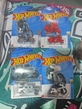 Lote 4 Miniaturas Hot Wheels Motos