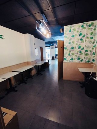 Local comercial en alquiler en Arapiles en Madrid