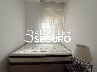 Piso en alquiler en Bellas Vistas en Madrid