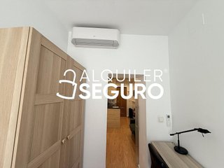 Piso en alquiler en Bellas Vistas en Madrid