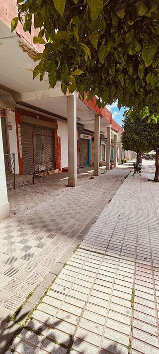 Local comercial en alquiler en Centro en Bormujos