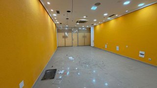 Local comercial en alquiler en Zona Teatro Campoamor en Oviedo