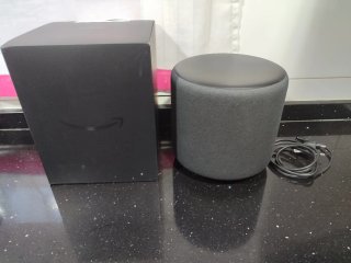 Conjunto 2 Amazon Echo Studio Negro +subwoofer