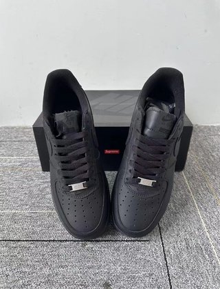 Nike Air Force 1 Low Supreme negro Talla 41-45