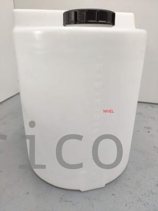 Deposito in plastica polietilene 300 litri