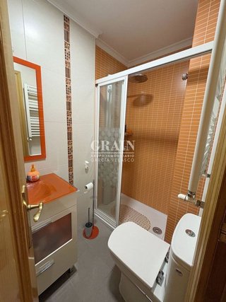 Piso en venta en Santa Cruz - Industria - Polígono Campollano en Albacete