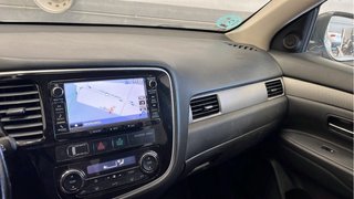 Mitsubishi Outlander 2016 SUV