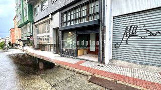 Local comercial en alquiler en Os Mallos - San Cristóbal en Coruña (A)