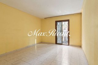 Local comercial en alquiler en Sant Pere, Santa Caterina i la Ribera en Barcelona