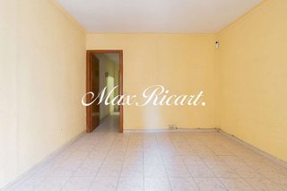 Local comercial en alquiler en Sant Pere, Santa Caterina i la Ribera en Barcelona