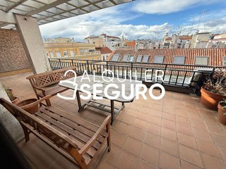 Piso en alquiler en Recoletos en Madrid