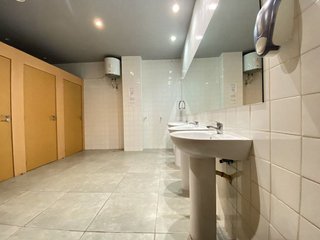Local comercial en venta en Este en Castellón de la Plana