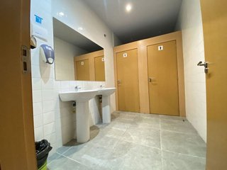 Local comercial en venta en Este en Castellón de la Plana