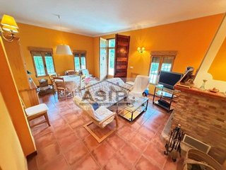 Chalet en alquiler en Zona Urbanizaciones en Alzira