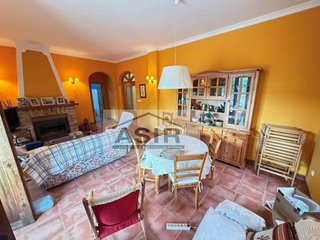 Chalet en alquiler en Zona Urbanizaciones en Alzira
