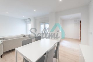 Piso en alquiler en Tenderina Alta - Fozaneldi en Oviedo