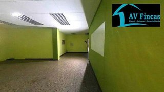 Local comercial en venta en La Roureda en Viladecans