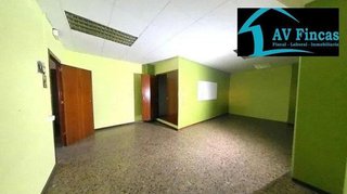 Local comercial en venta en La Roureda en Viladecans