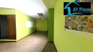 Local comercial en venta en La Roureda en Viladecans