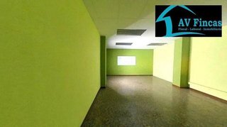 Local comercial en venta en La Roureda en Viladecans