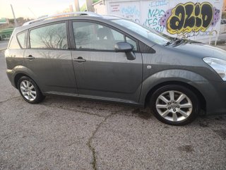 TOYOTA COROLA VERSUS D4D 136 CV 7 PLAZAS